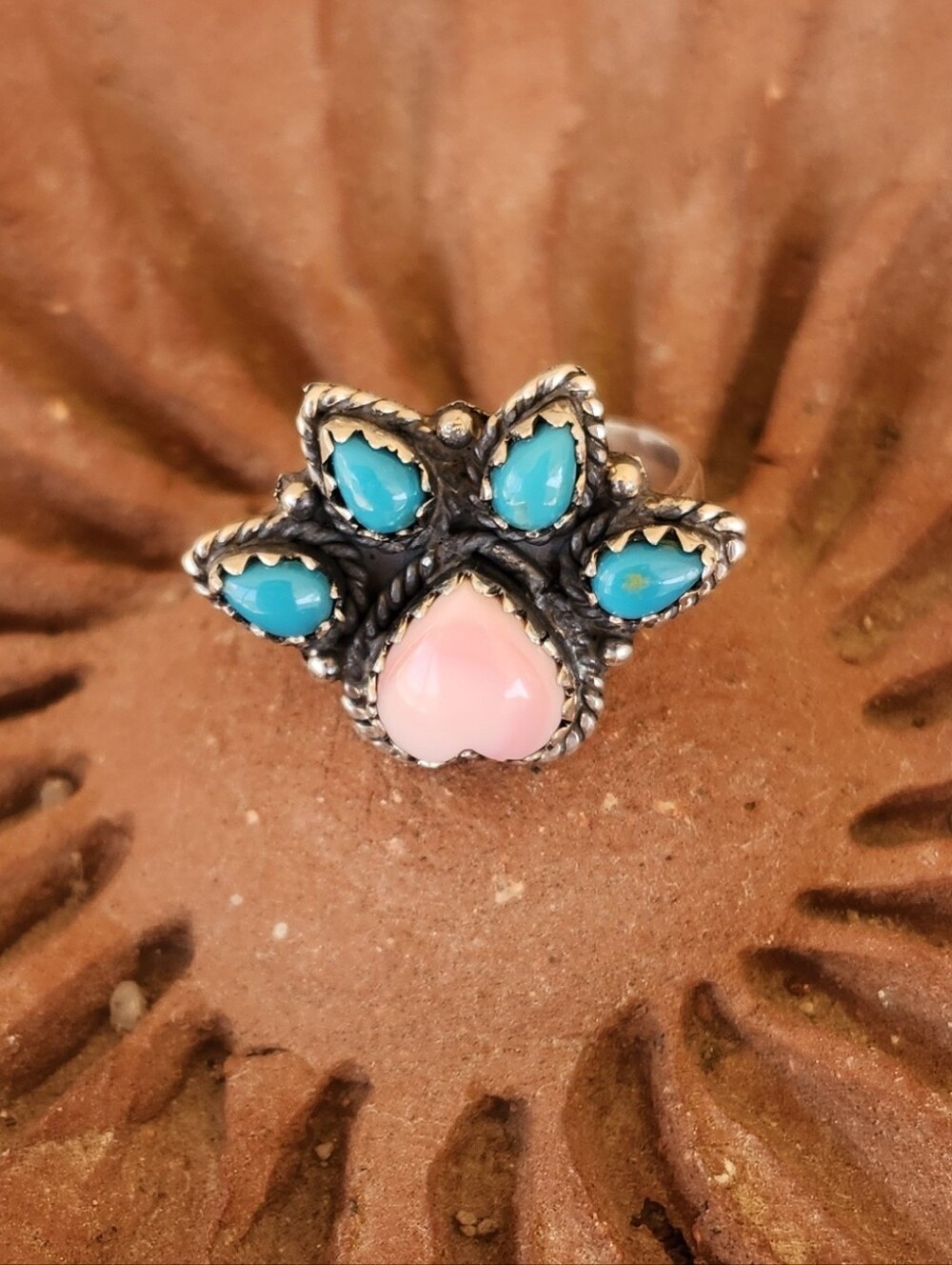 Native American Sterling Silver Turquoise & Pink Heart Conch Paw Ring Dog / Cat - Picture 2 of 4